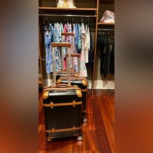 Mark &Graham TERMINAL 1 CARRY-ON LUGGAGE.Black/Brown leather.